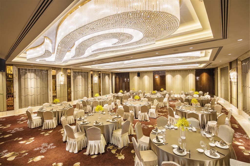 Royal Century 5* Shanghai