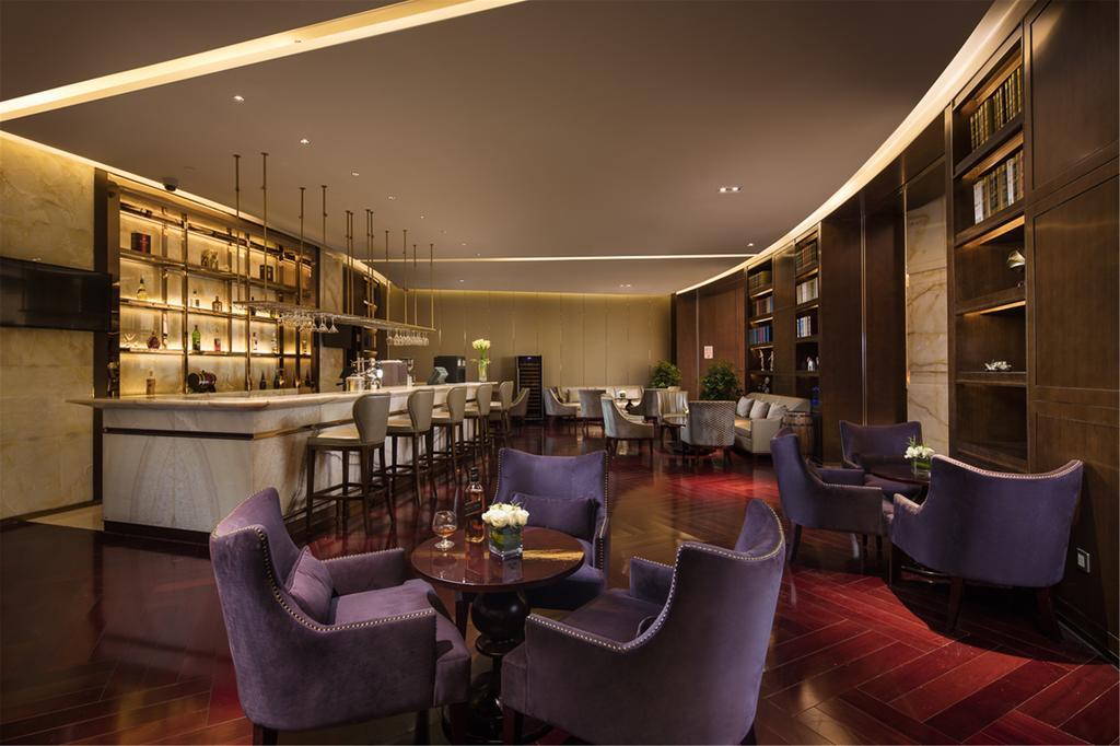 Royal Century Hotel