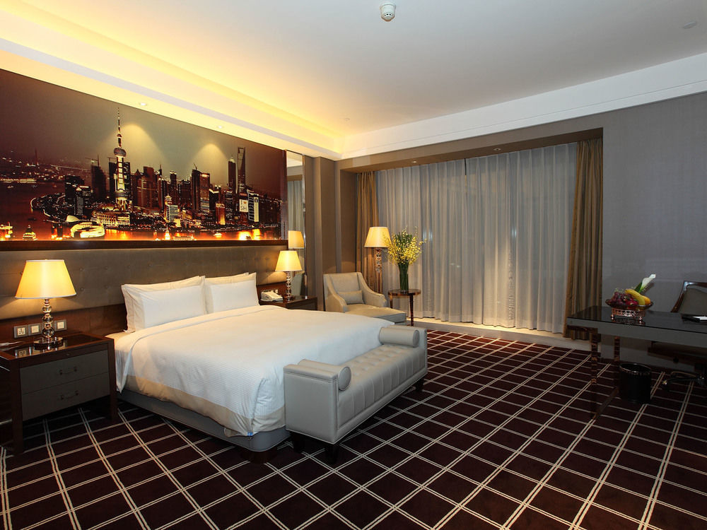 Hotel Royal Century 5*