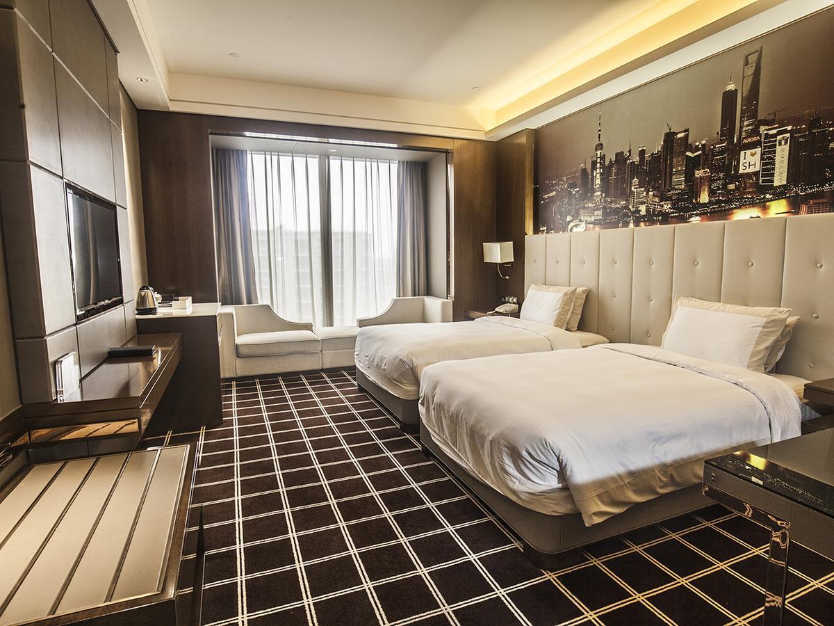 Royal Century 5* Shanghai
